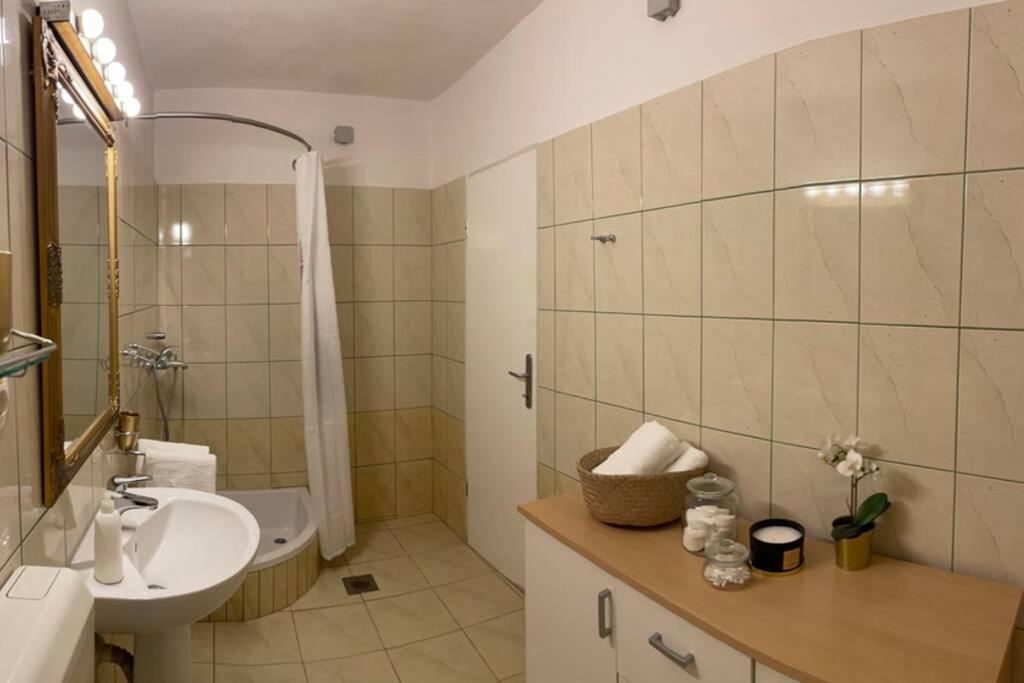 Seaview Pool Apartment-Lumiere, Island Hvar-Gdinj ภายนอก รูปภาพ