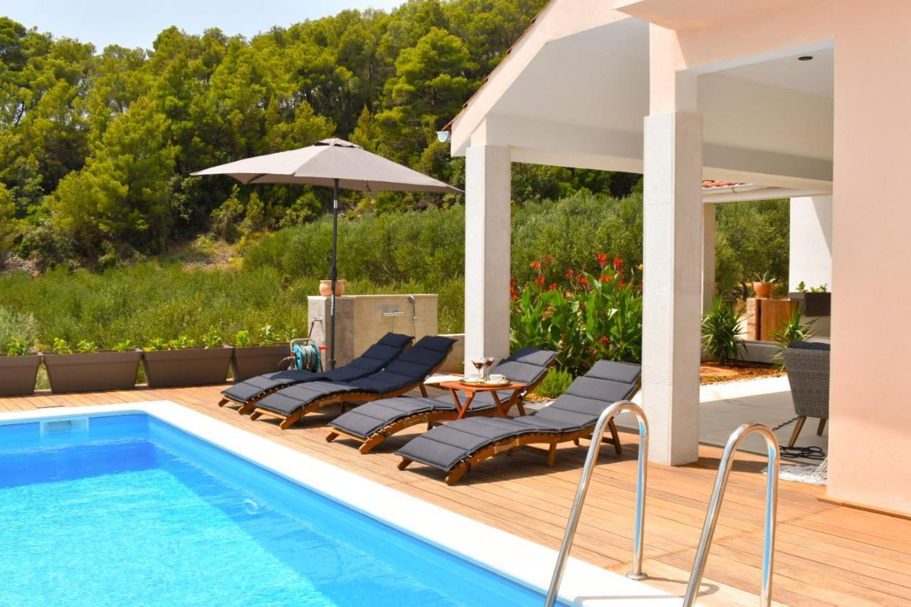 Seaview Pool Apartment-Lumiere, Island Hvar-Gdinj ภายนอก รูปภาพ