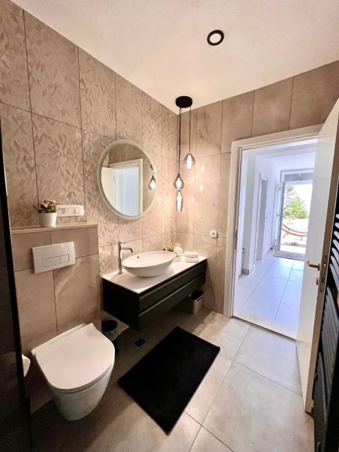 Seaview Pool Apartment-Lumiere, Island Hvar-Gdinj ภายนอก รูปภาพ