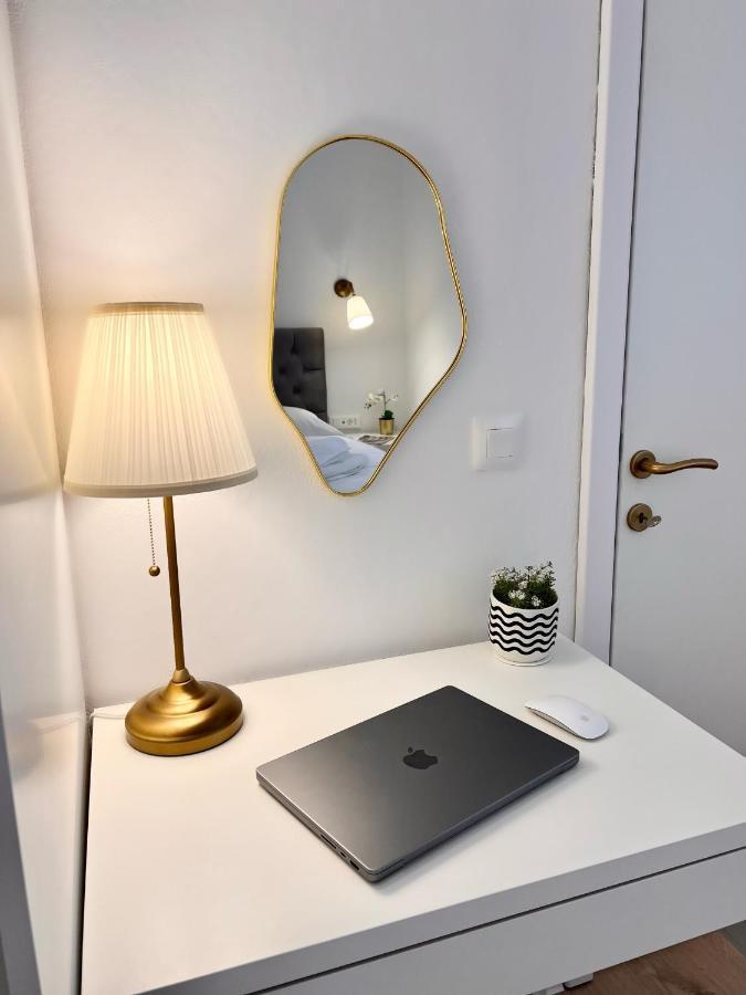 Seaview Pool Apartment-Lumiere, Island Hvar-Gdinj ภายนอก รูปภาพ