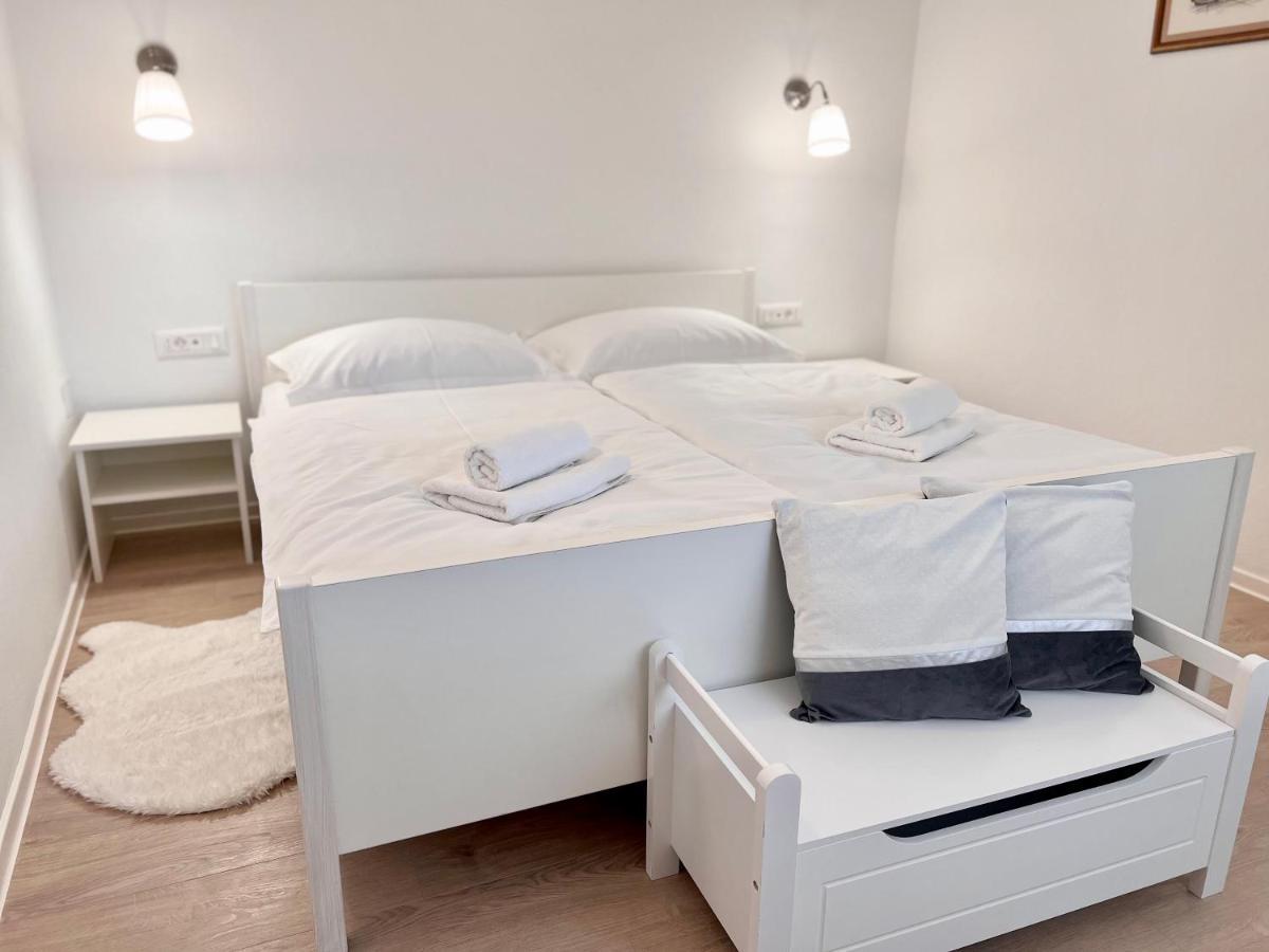Seaview Pool Apartment-Lumiere, Island Hvar-Gdinj ภายนอก รูปภาพ