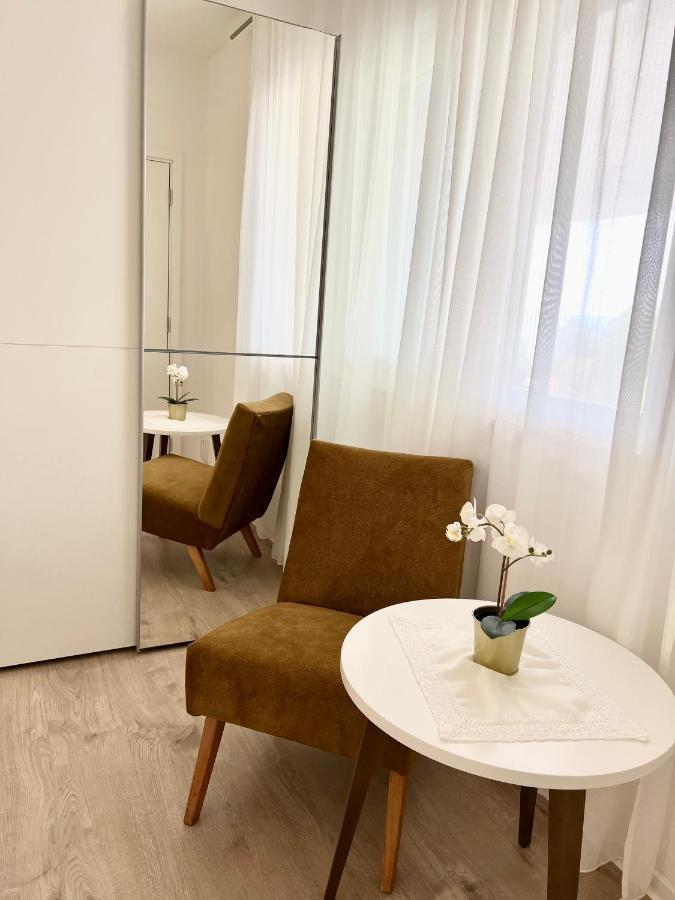 Seaview Pool Apartment-Lumiere, Island Hvar-Gdinj ภายนอก รูปภาพ